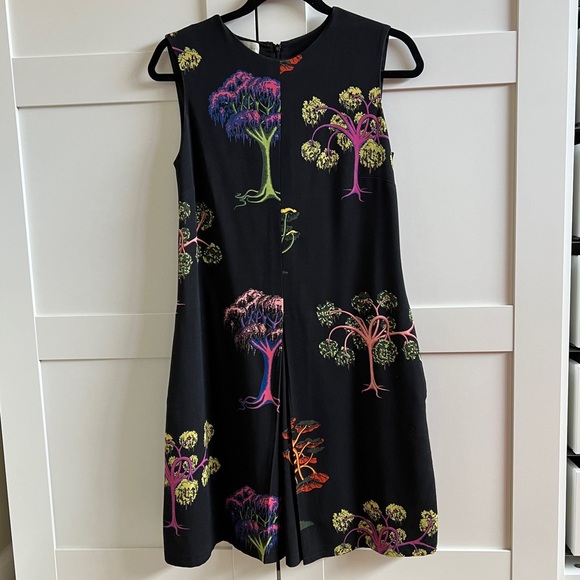 Stella McCartney Dresses & Skirts - Stella McCartney Psychedelic Garden Neon Forest Shift Dress, size 40 IT/6 US